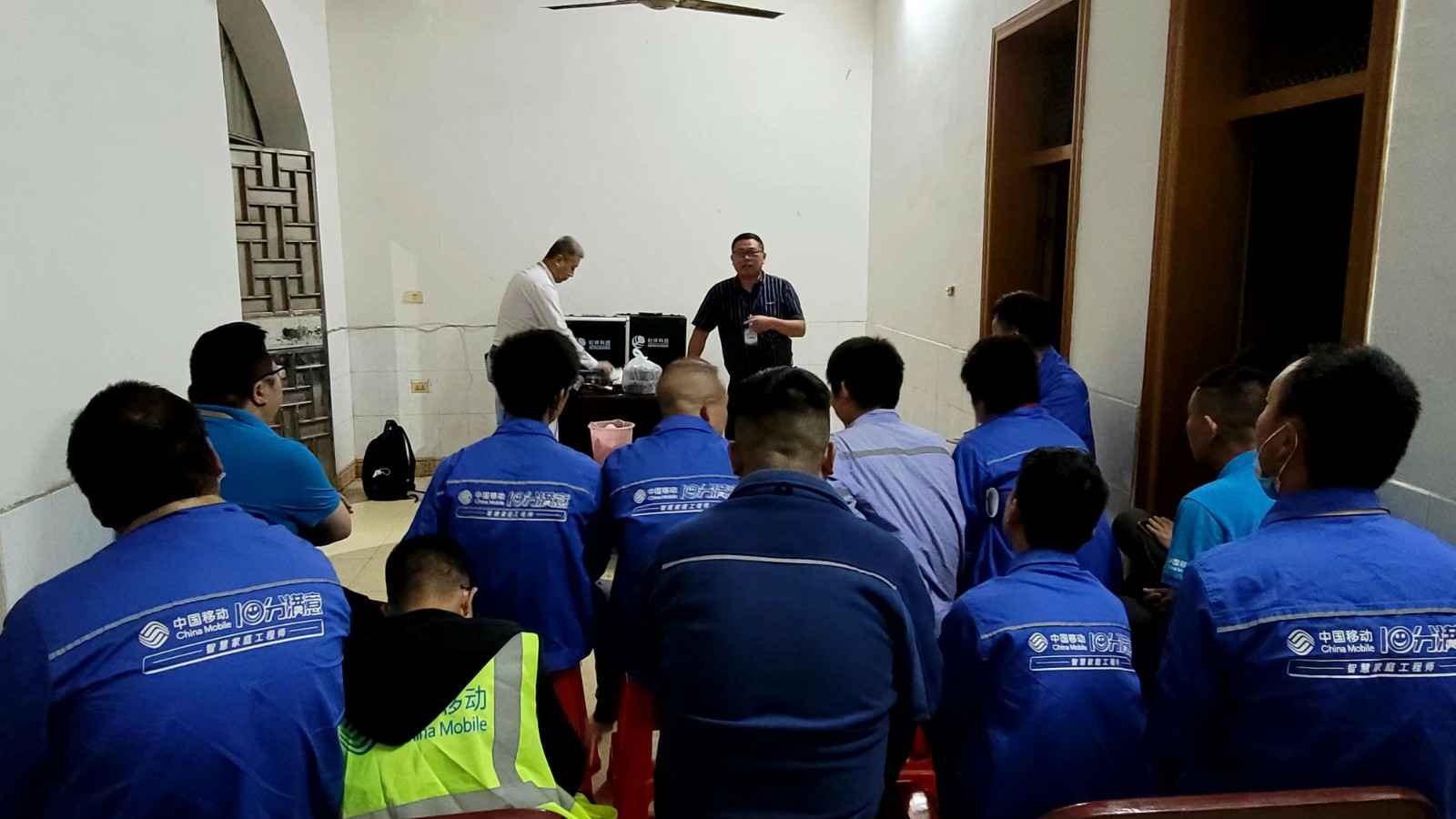 上海俊霖影视制作有限公司为中移铁通有限公司安全用电培训